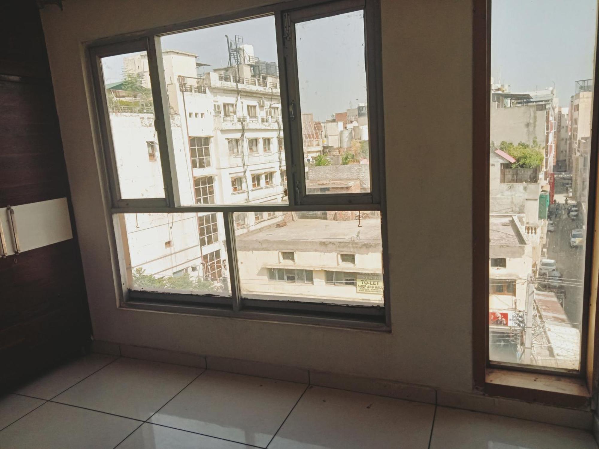 Hotel Robin Inn Amritsar Exterior photo